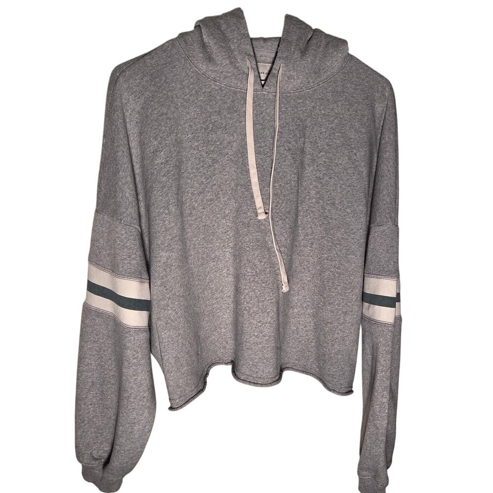 Stylish American Eagle Heather Grey Cropped V-Neck Hoodie